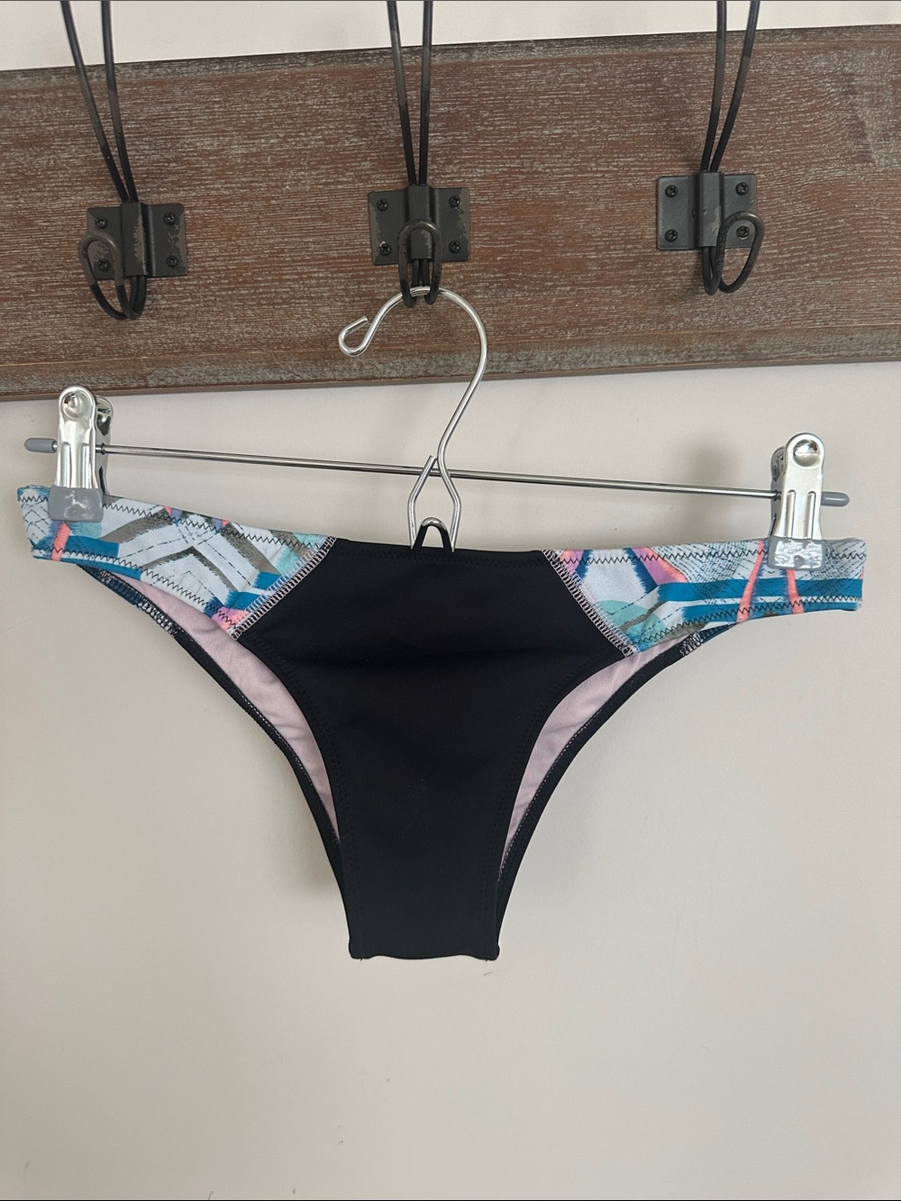 Discontinued- Victoria’s Secret Swim “The Itsy” Bikini Bottom